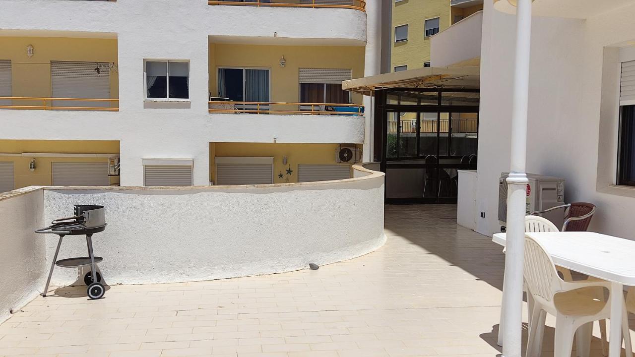 1 Torre Sol 2 - Casas & Papeis Daire Armação de Pêra Dış mekan fotoğraf