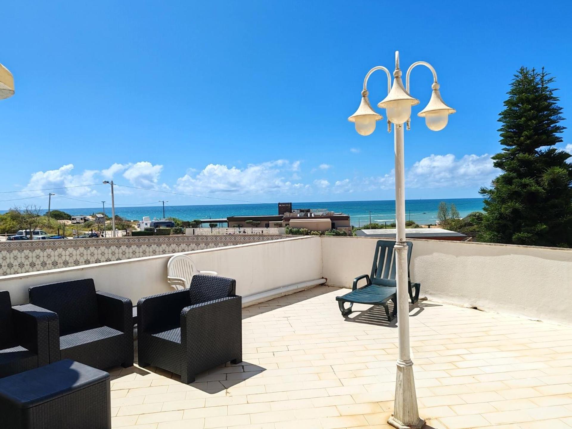 1 Torre Sol 2 - Casas & Papeis Daire Armação de Pêra Dış mekan fotoğraf
